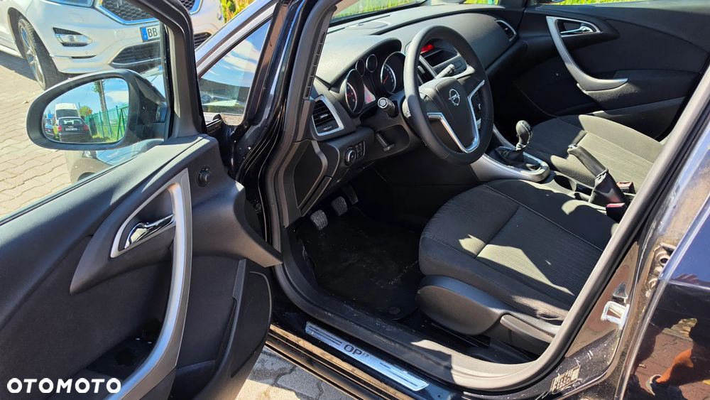 Opel Astra 1.6 Active - 11