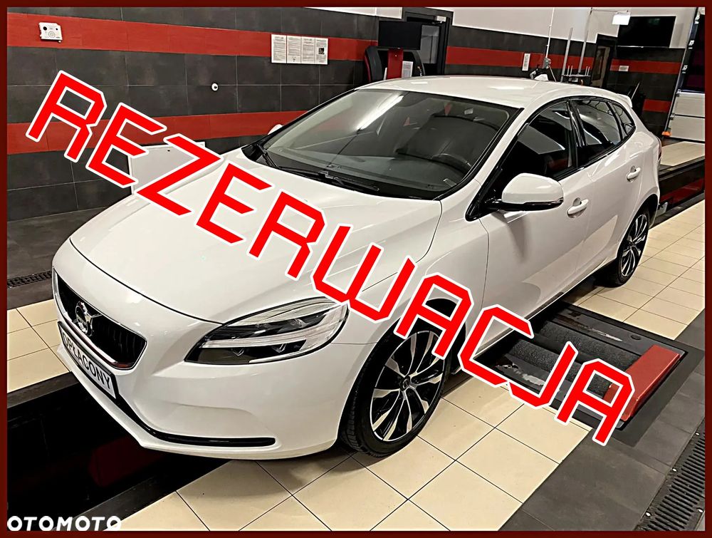 Volvo V40 D3 Drive-E SCR Momentum - 1
