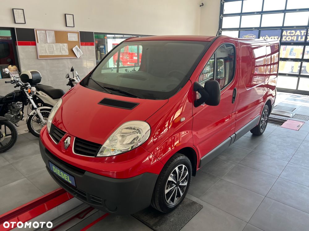 Renault Trafic - 2
