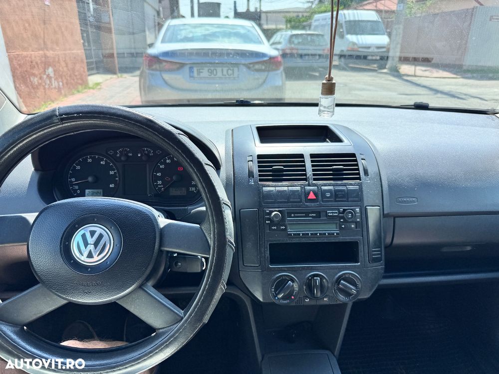 Volkswagen Polo - 3