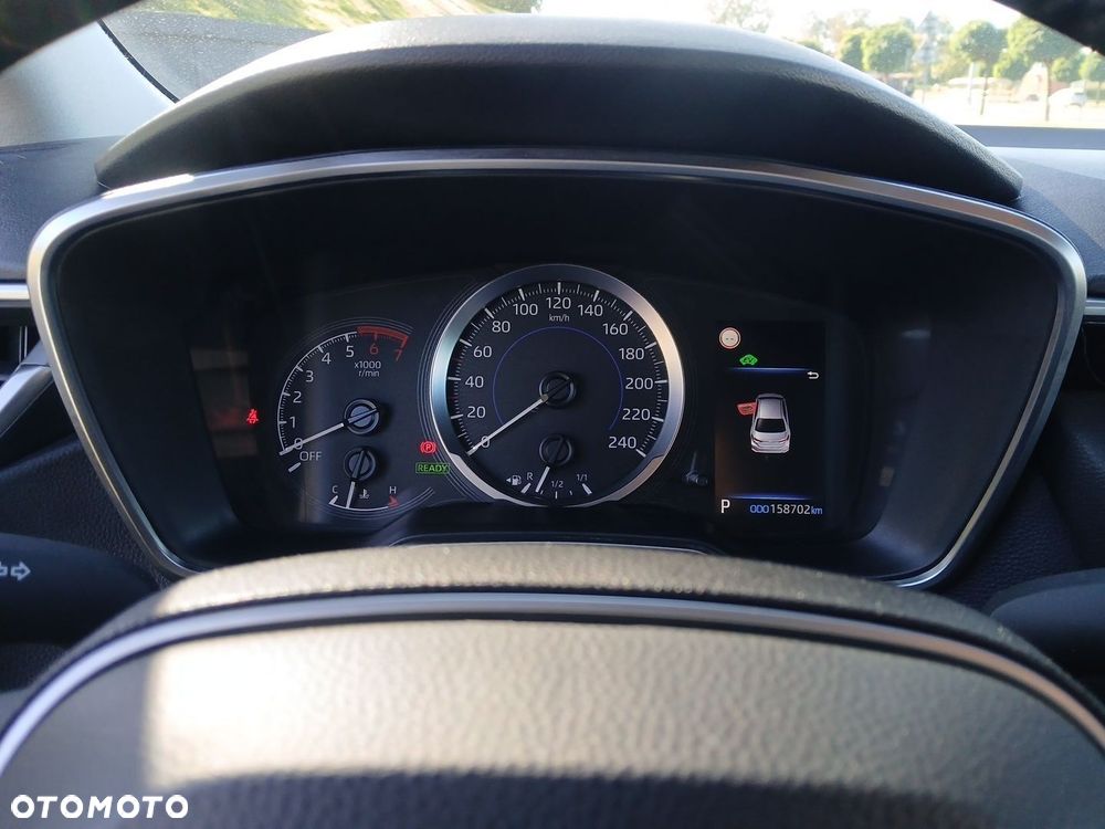 Toyota Corolla 1.8 Hybrid Comfort - 29