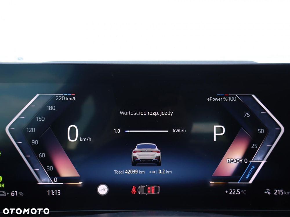 BMW i4 - 23