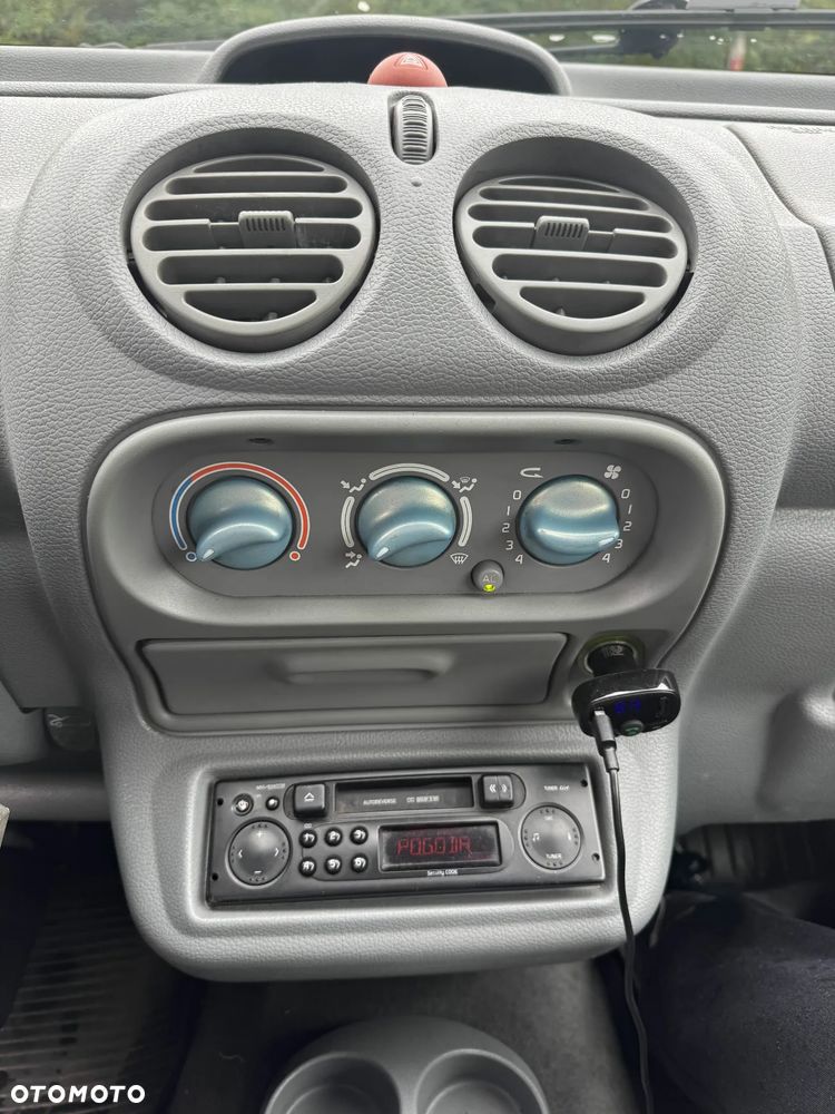 Renault Twingo - 17