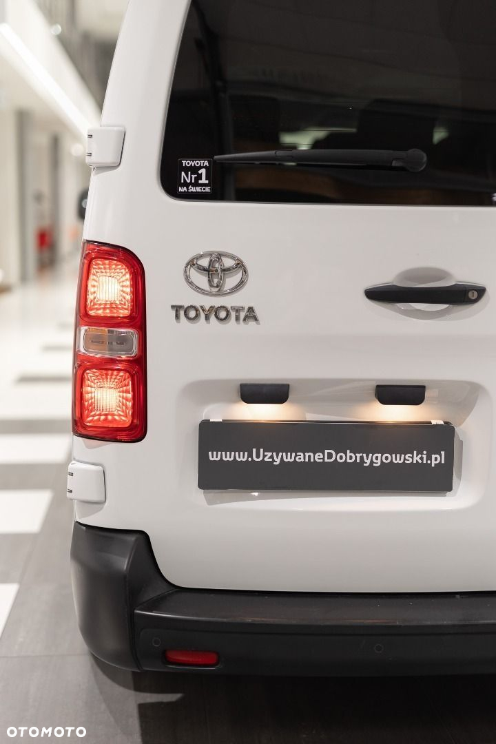 Toyota Proace Verso - 25