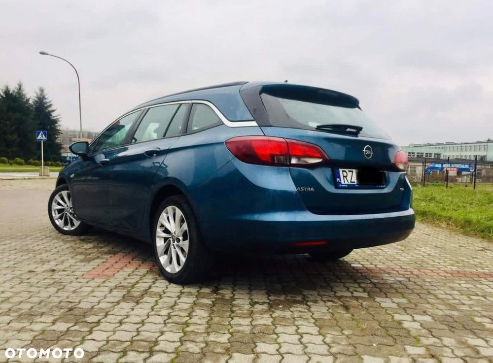 Opel Astra - 2