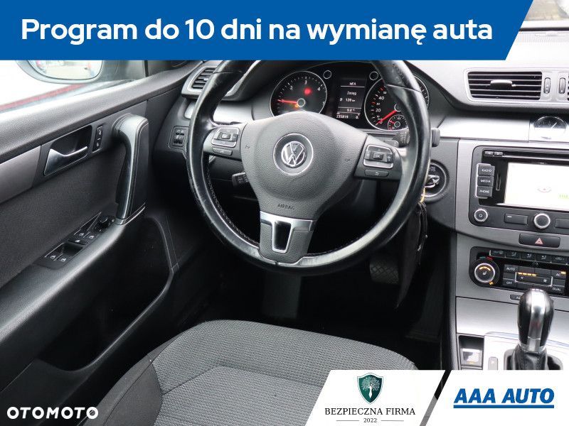 Volkswagen Passat Variant - 9