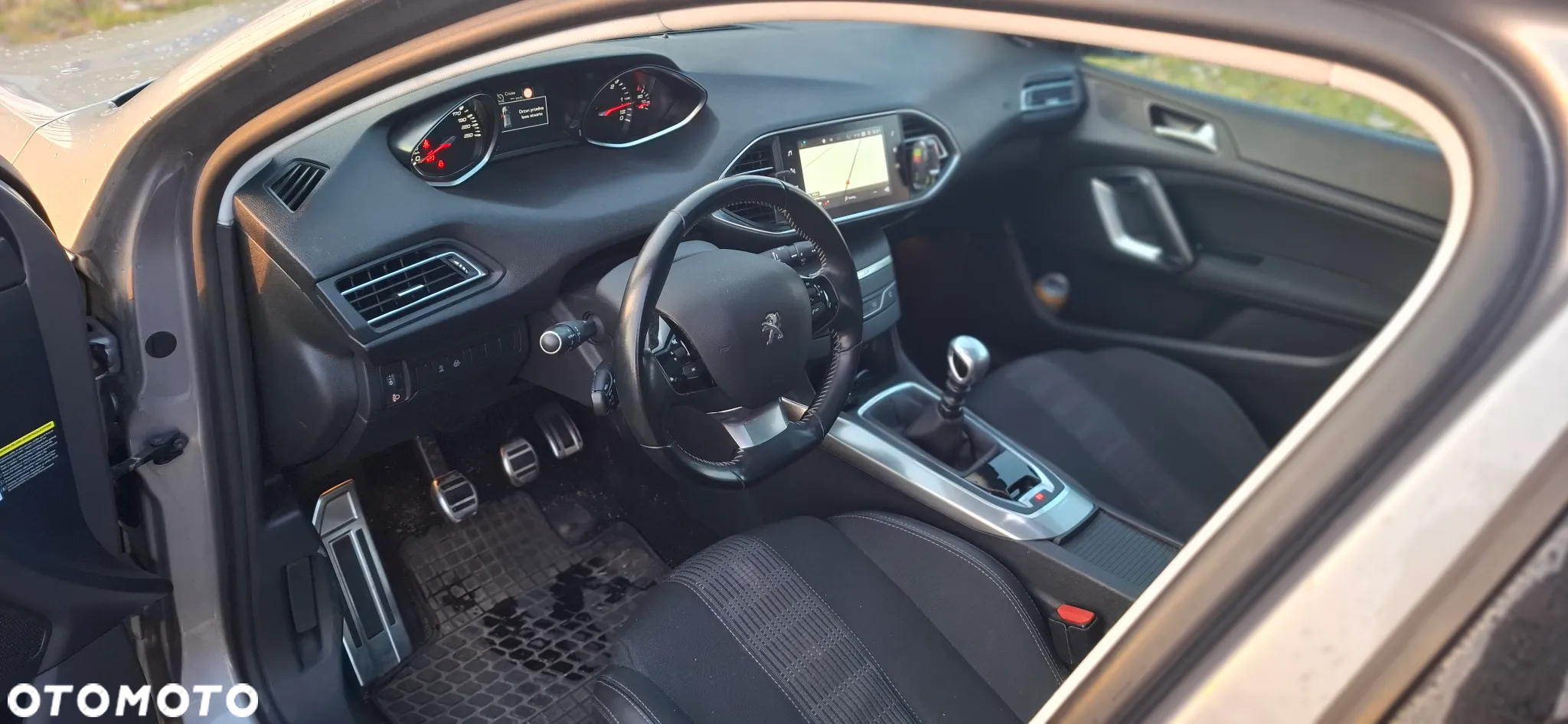 Peugeot 308 BlueHDi FAP 120 Stop & Start Active - 17