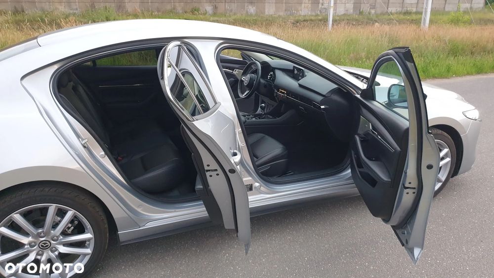 Mazda 3 2.0 mHEV Exclusive Line - 19