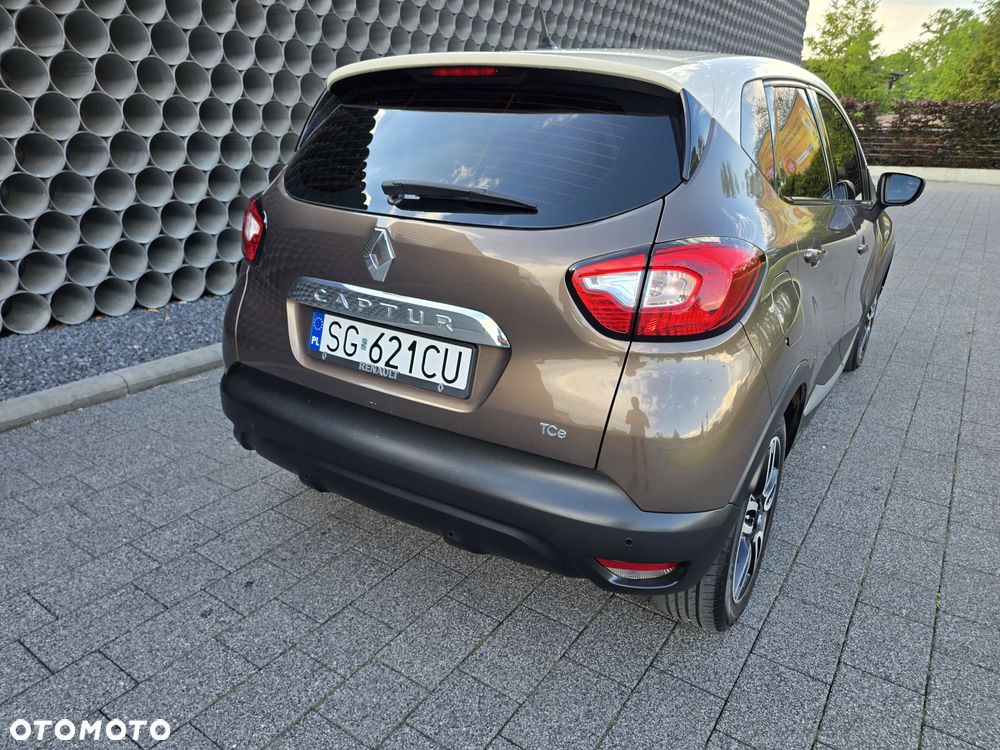 Renault Captur 1.2 TCe Helly Hansen EDC - 5
