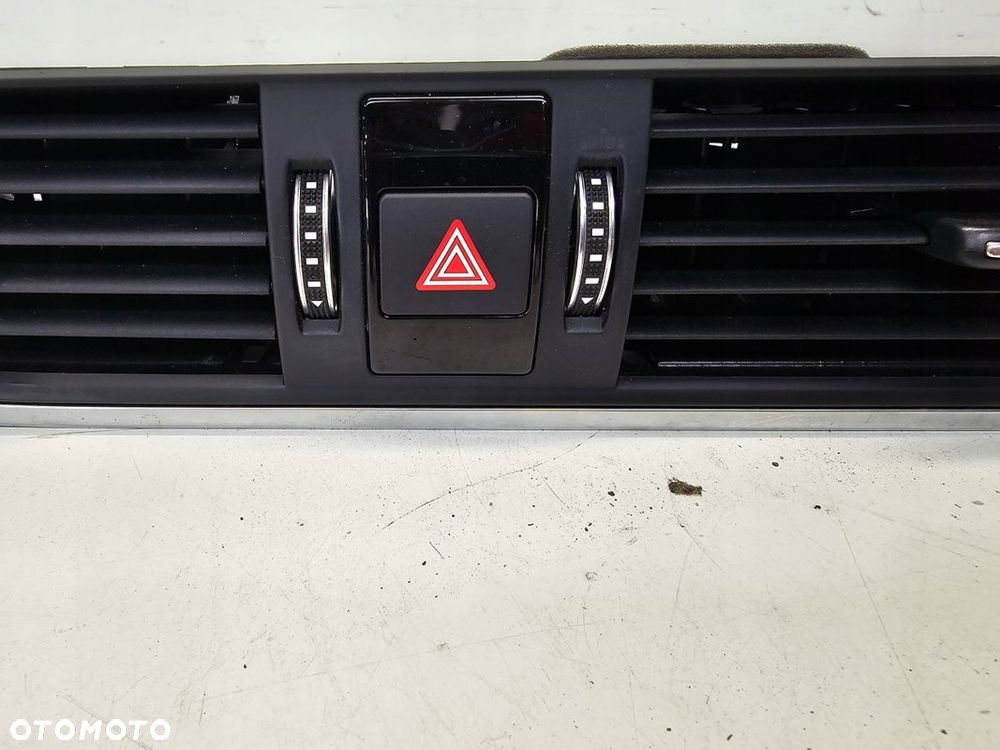 KRATKA NAWIEWU ŚRODKOWA AUDI A6 C7 A7 4G2820951J UK - 4