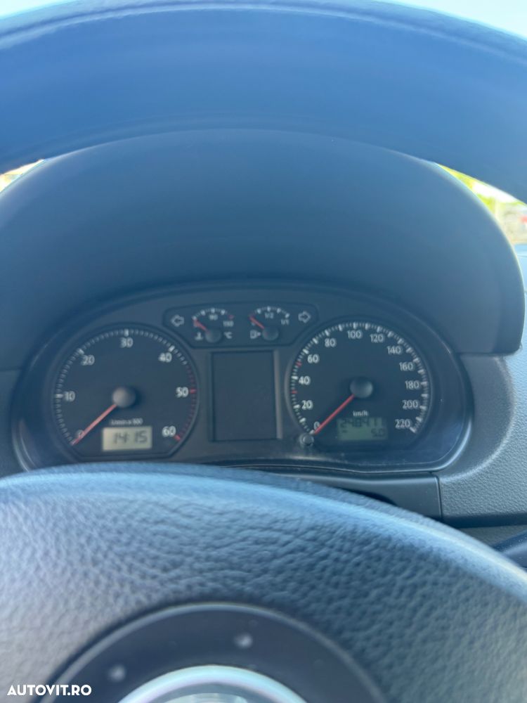 Volkswagen Polo 1.4 TDI Trendline - 5