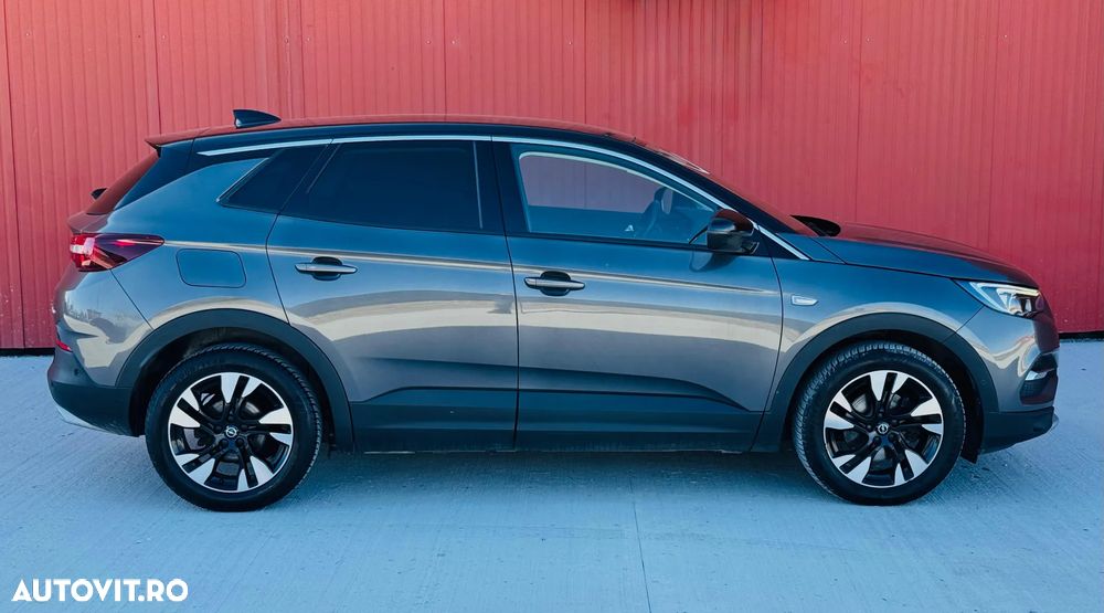 Opel Grandland X 1.2 Start/Stop Business Edition - 3