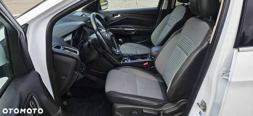 Ford Kuga 1.5 EcoBoost 2x4 SYNC - 10