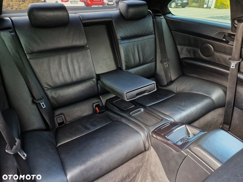 BMW Seria 3 330d - 32