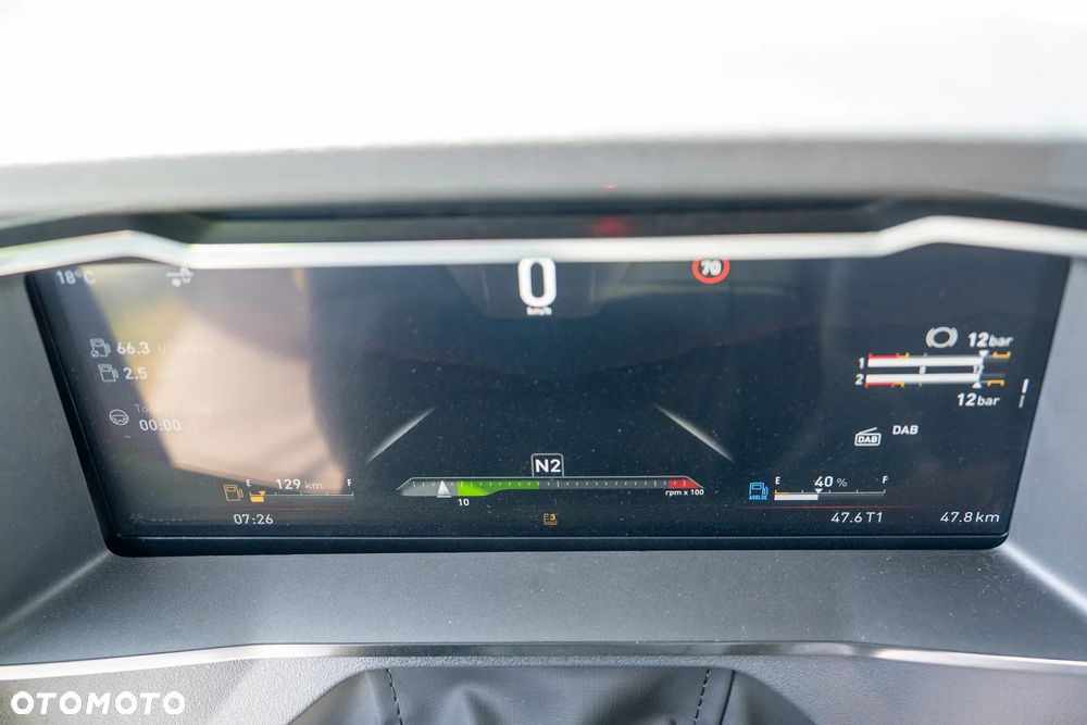 Renault C 480 6X2 - 22