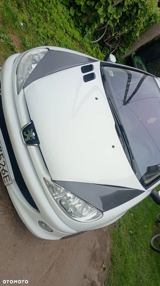Peugeot 206 1.6 XT - 14