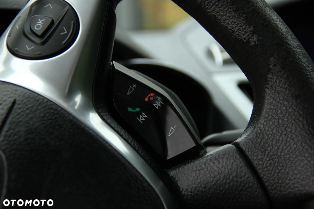 Ford C-MAX 1.6 TDCi Edition - 39