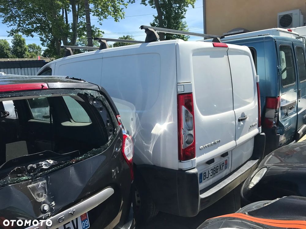 Citroen Jumpy II kompletne zawieszenie - belka tył - 2