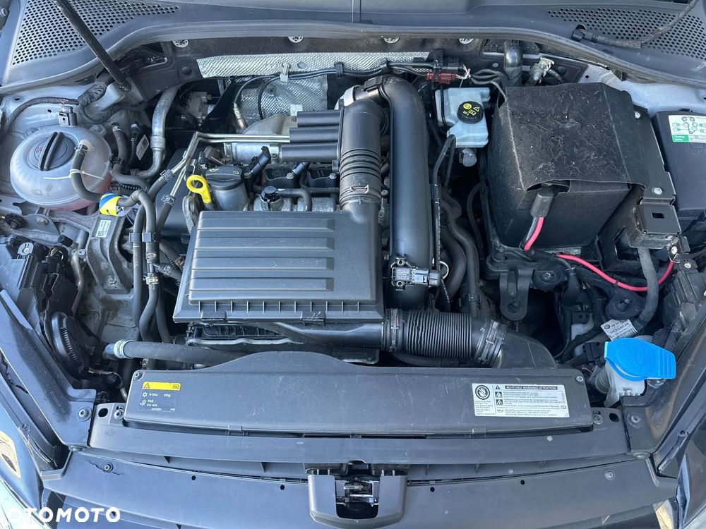 Volkswagen Golf 1.4 TSI Comfortline - 8
