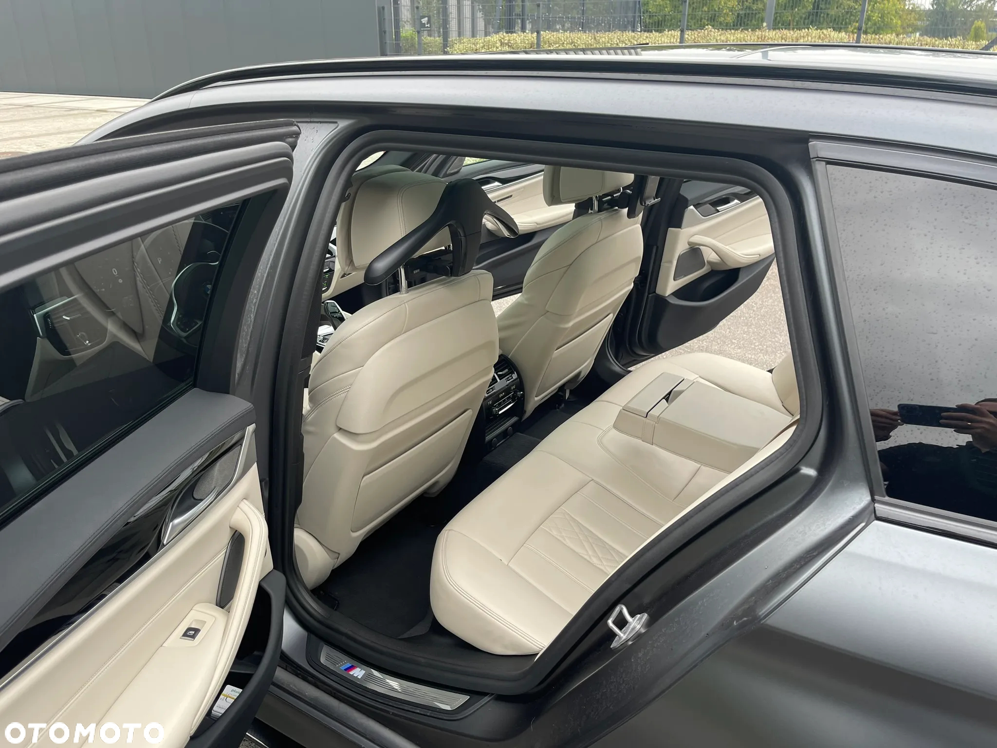 BMW Seria 5 M550d xDrive - 10