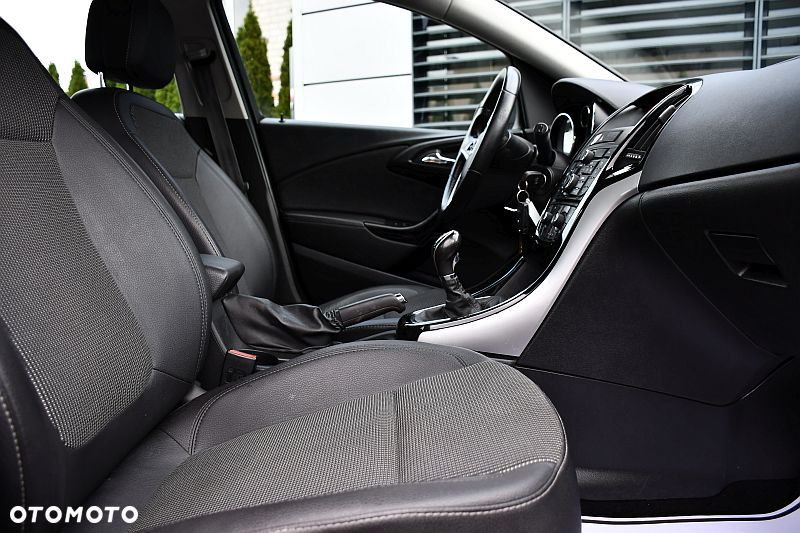 Opel Astra 1.4 Turbo Cosmo - 7