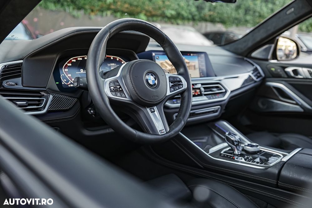 BMW X6 M M50i - 15