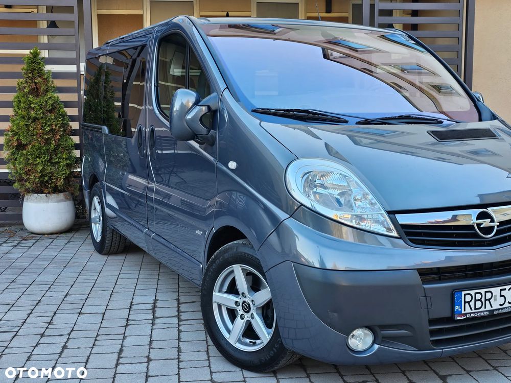 Opel Vivaro - 26