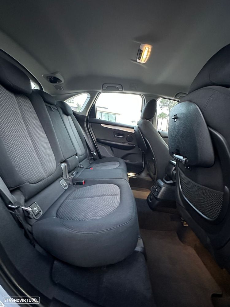 BMW 216 Active Tourer d Advantage - 16
