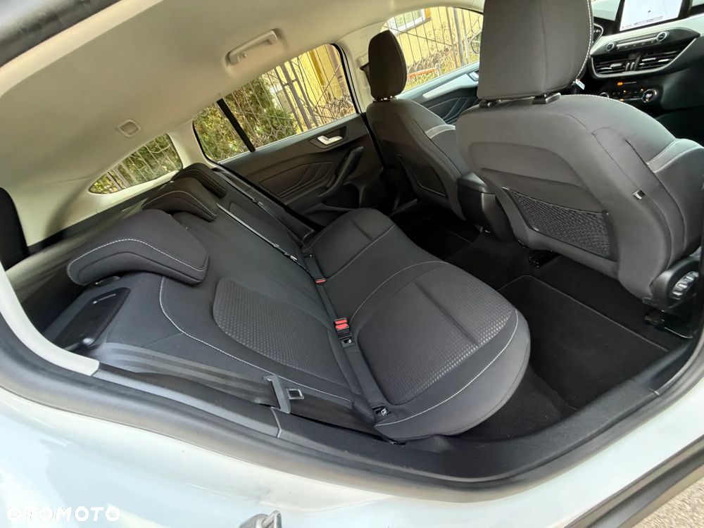 Ford Focus 1.5 EcoBlue Trend Edition Business - 35