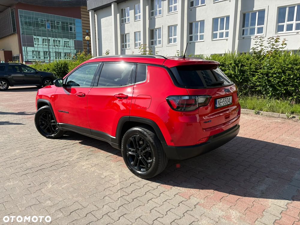 Jeep Compass - 4