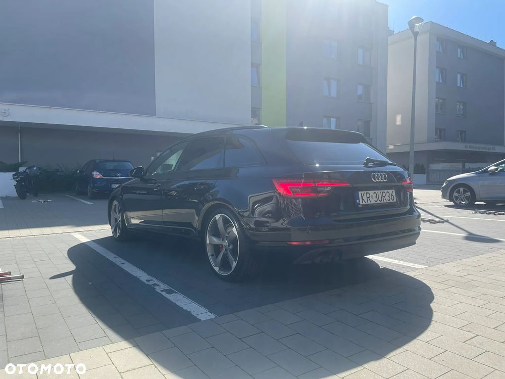 Audi A4 Avant 2.0 TDI ultra S tronic sport - 6