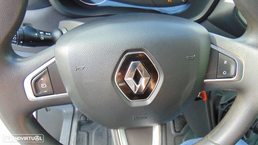 Renault caixa c/ plataforma roda /dupla - 17