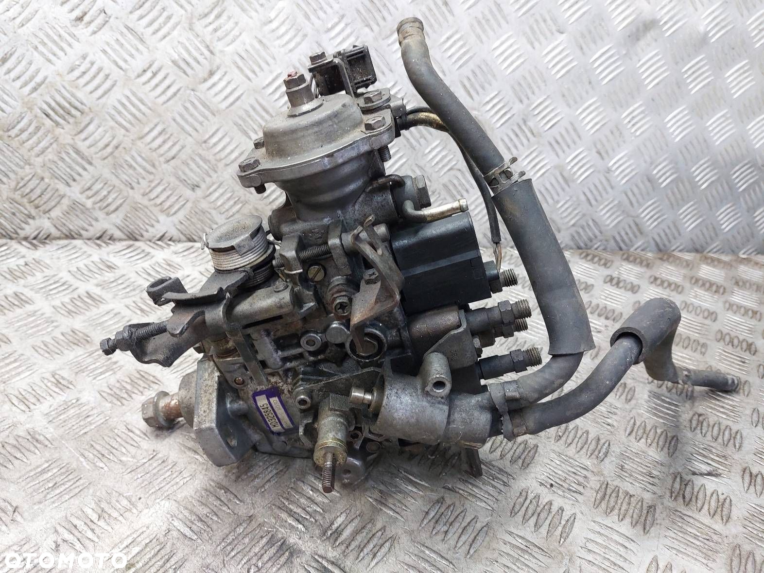 POMPA WTRYSKOWA MITSUBISHI PAJERO I 2.5 TD 104645-8030 MD325845 - 3
