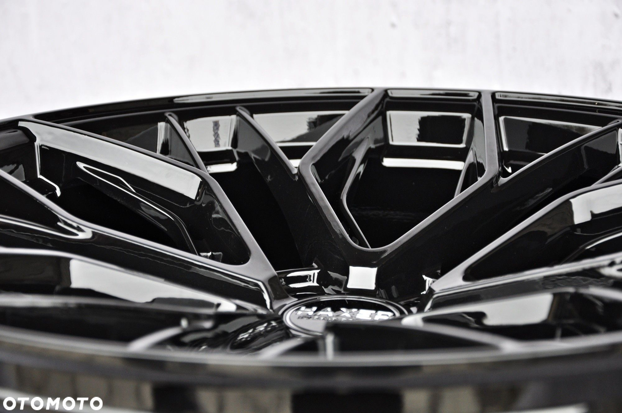 HX015F BL FELGI HAXER 20 5x112 BMW 7 G70 MERCEDES S 9J 10,5J - 7