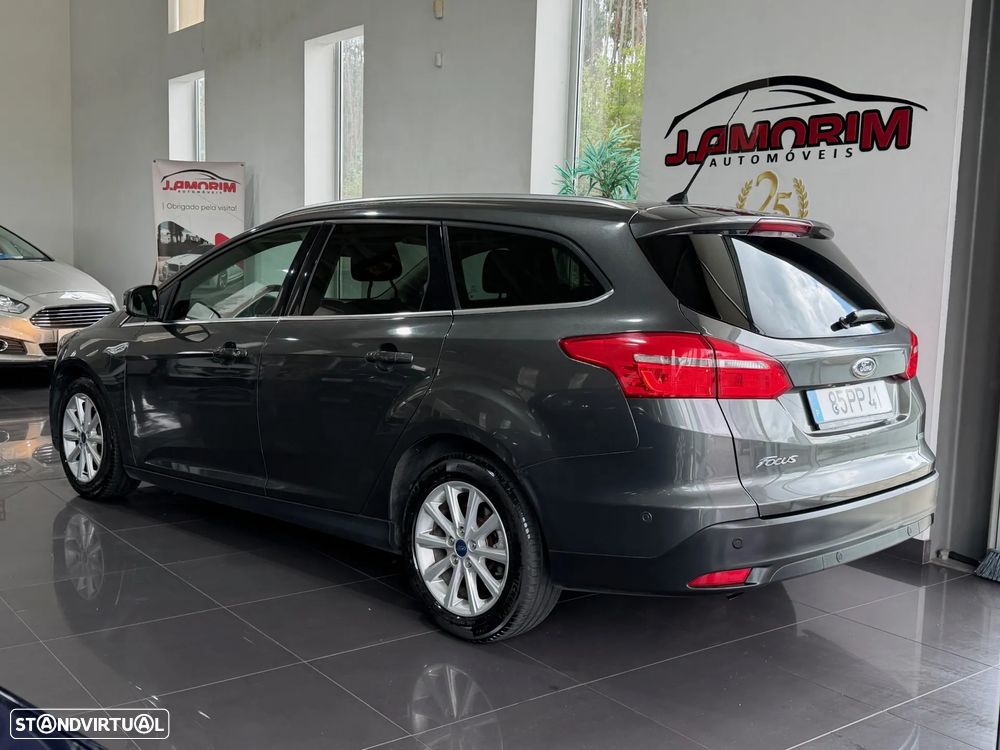 Ford Focus SW 1.0 SCTi Titanium - 4