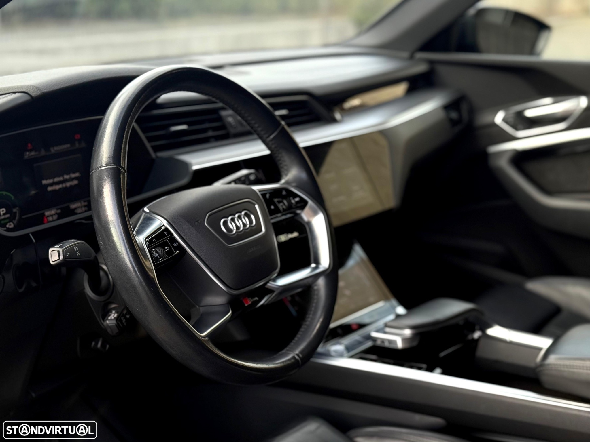 Audi e-tron 55 quattro S line - 14