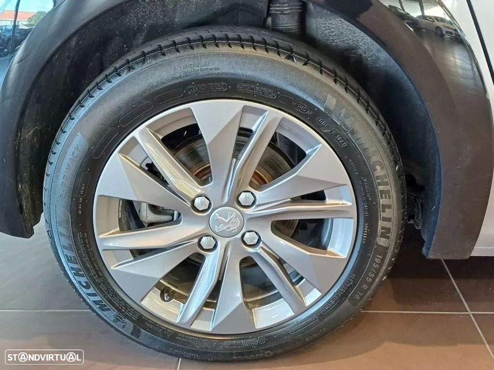 Peugeot e-208 50 kWh Allure Pack - 16