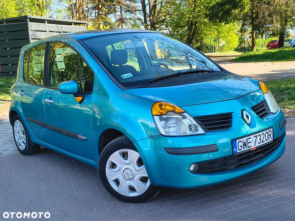 Renault Modus - 1
