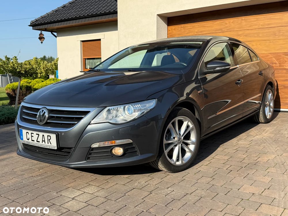 Volkswagen Passat CC - 2