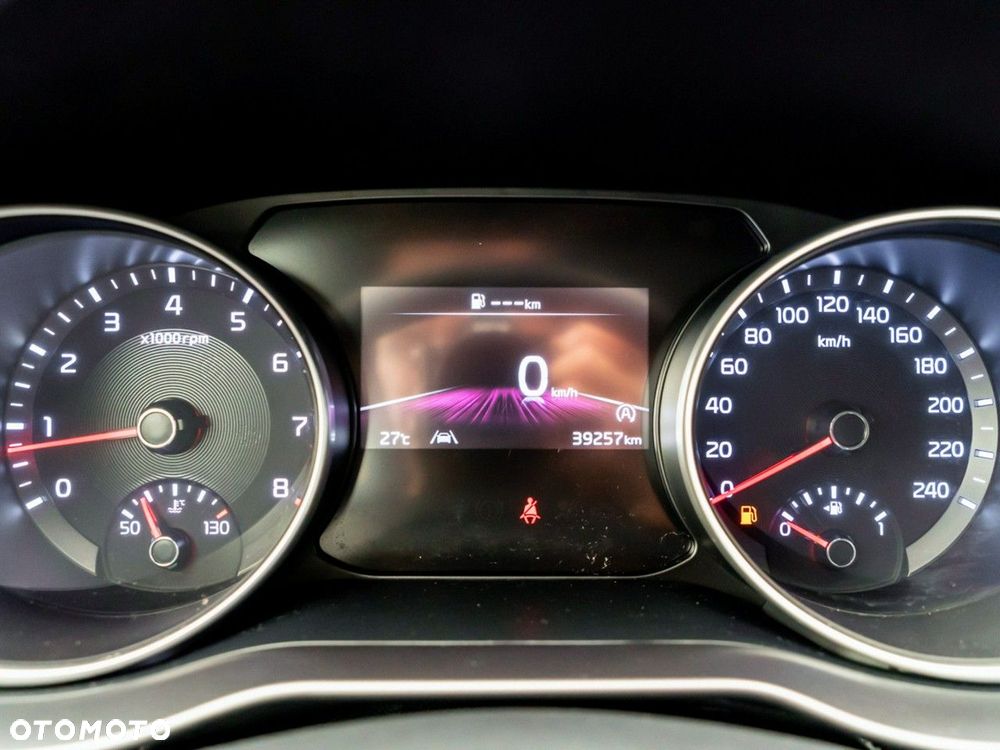 Kia Ceed 1.5 T-GDI M - 12