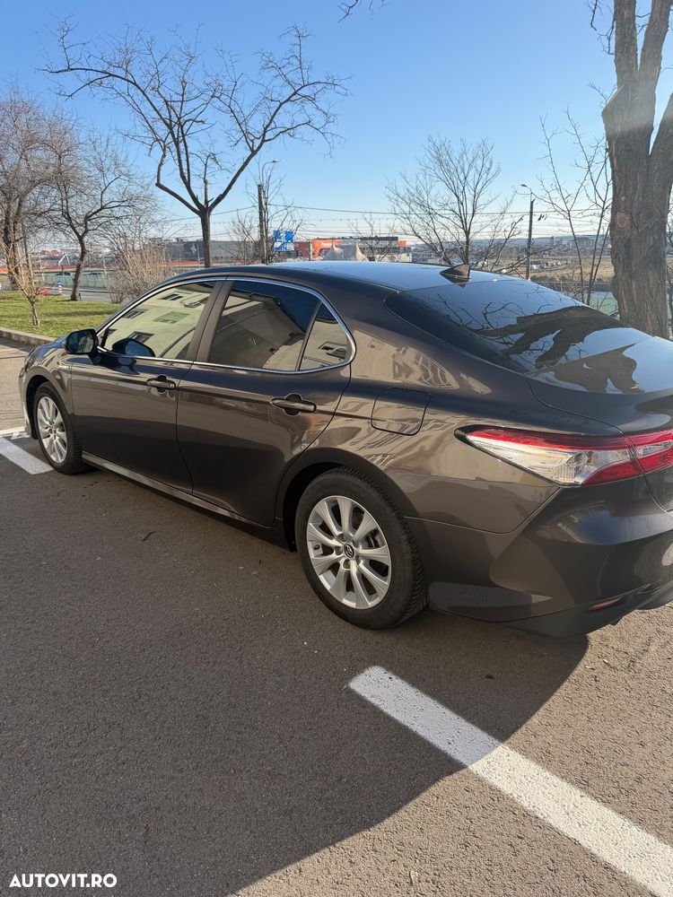 Toyota Camry 2.5 Business - 3