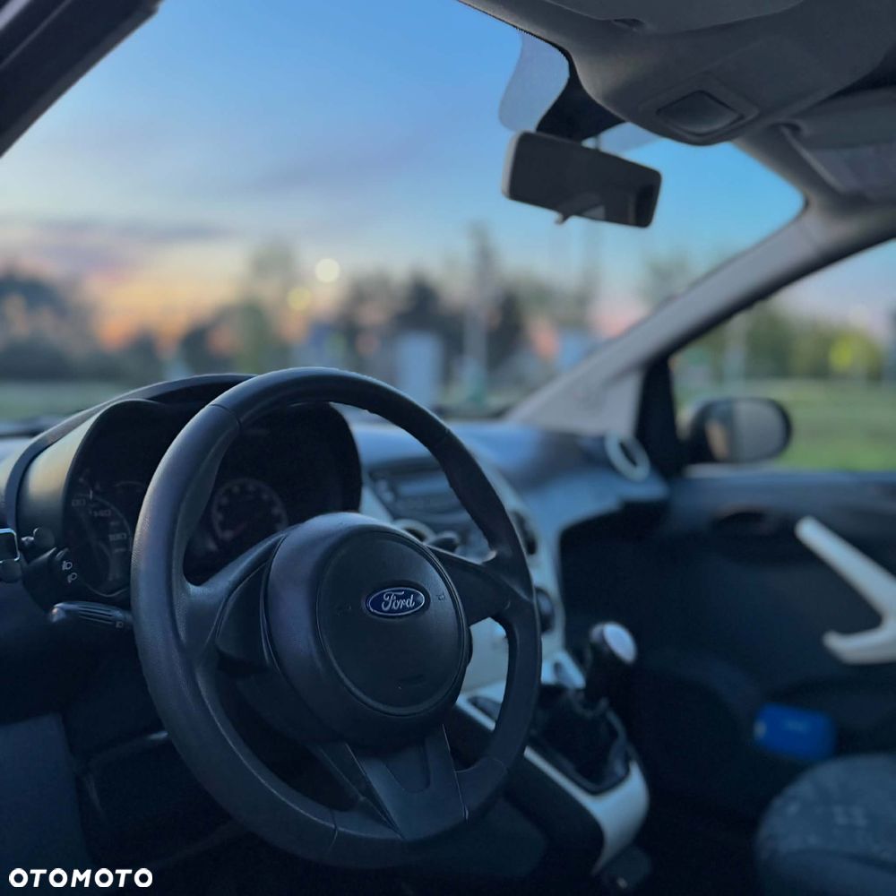 Ford KA 1.2 Ambiente - 11