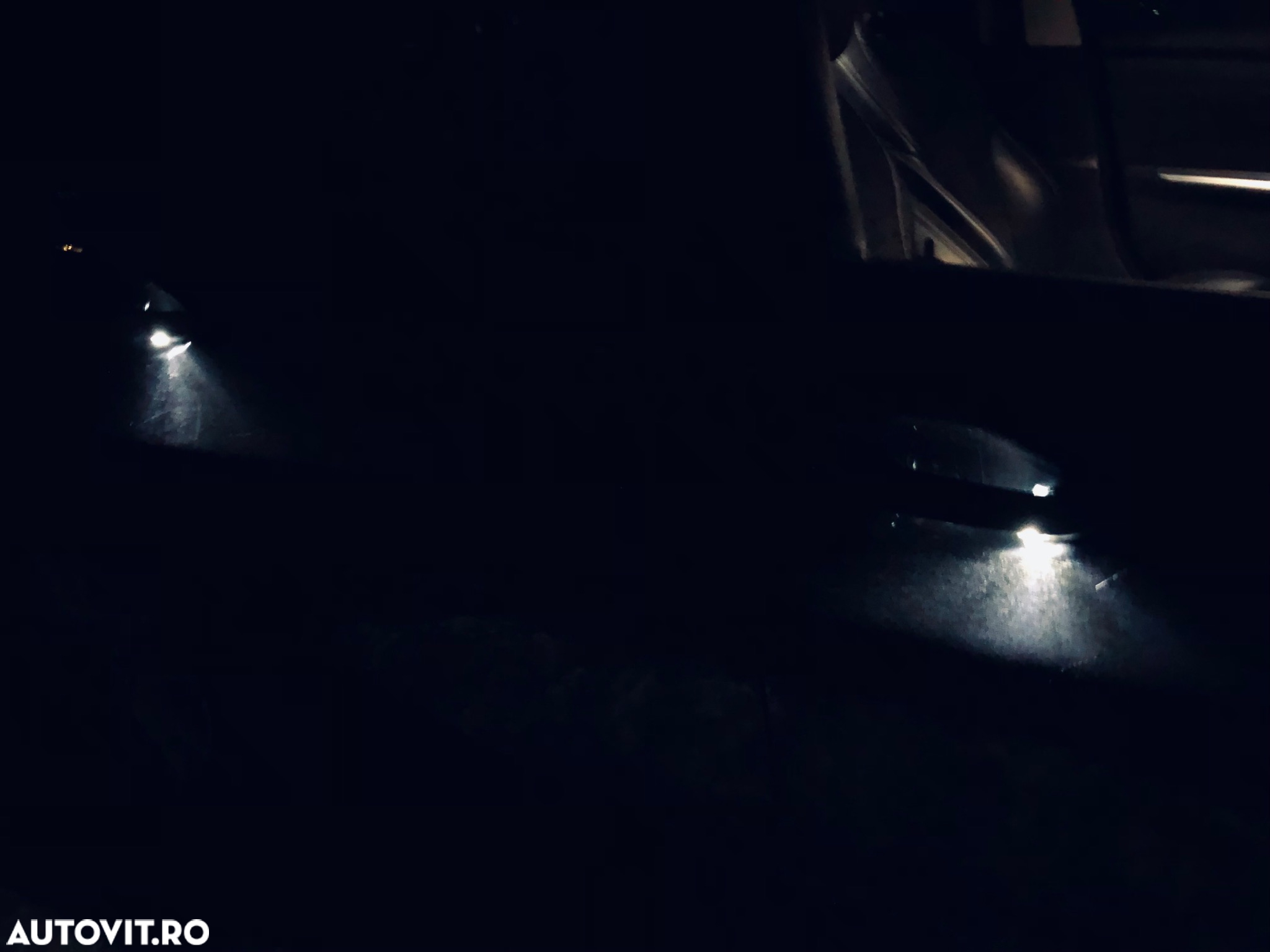 BMW Seria 3 320d Aut. xDrive Sport Line - 29