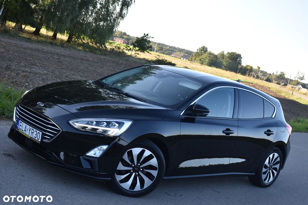 Ford Focus 1.0 EcoBoost Titanium X - 2