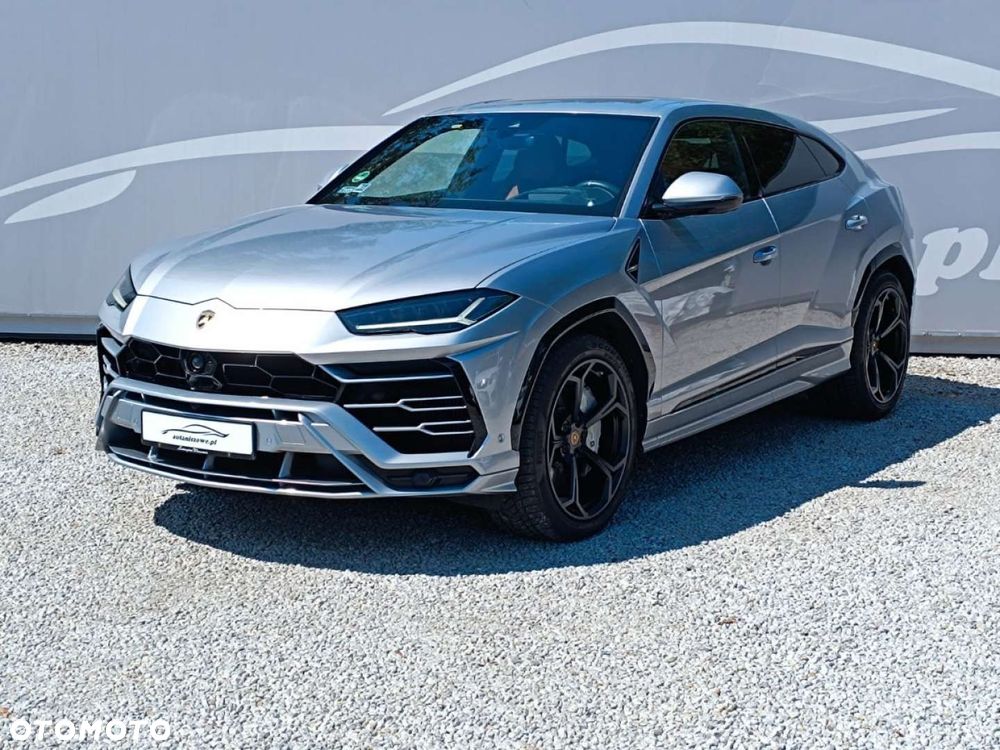 Lamborghini Urus - 11