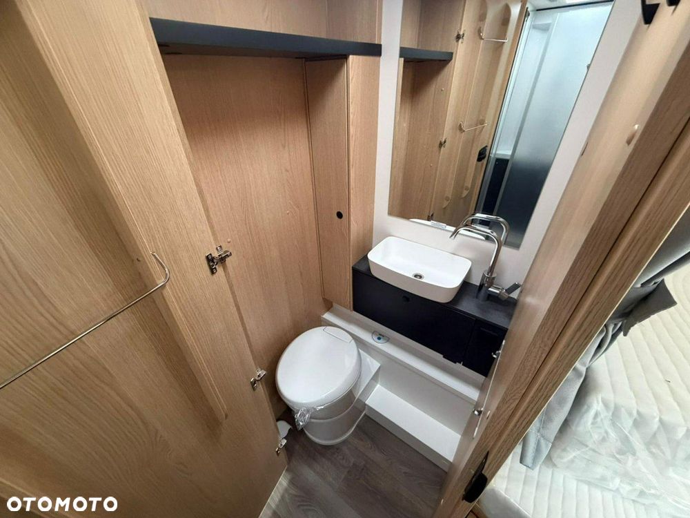 Sunlight T680 Adventure Edition - 17