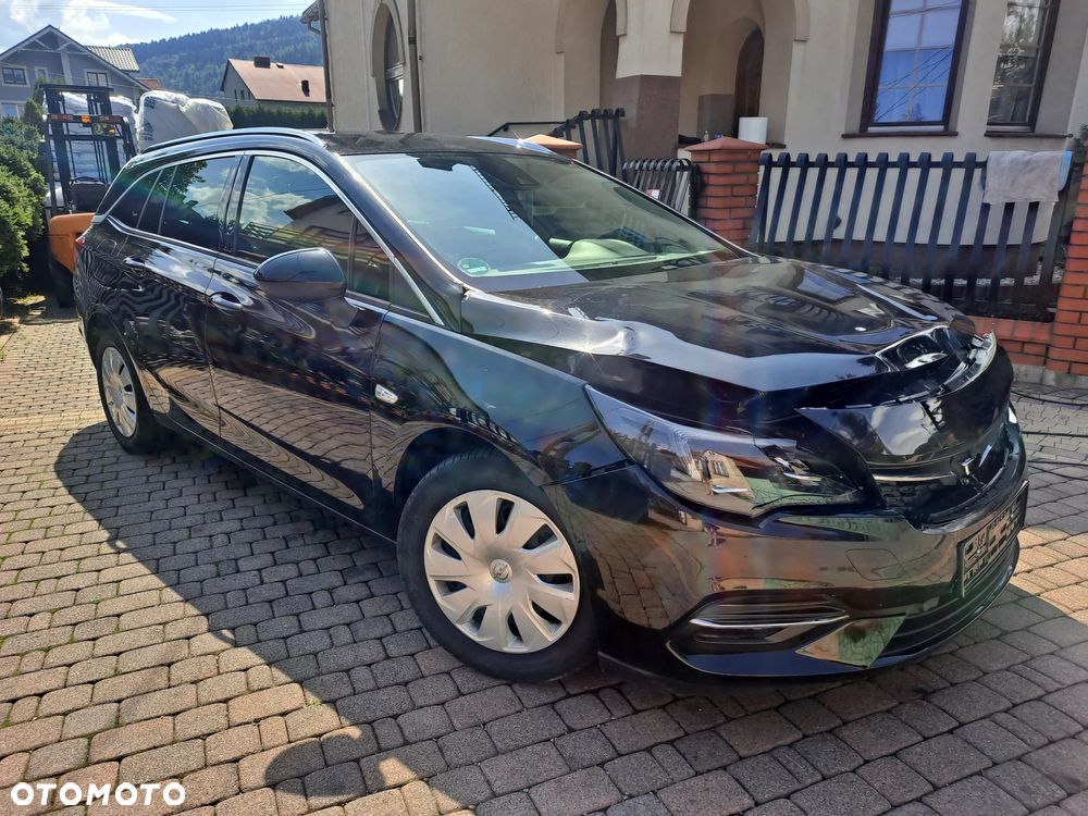 Opel Astra 1.4 Turbo Start/Stop Sports Tourer St Business Edition - 2