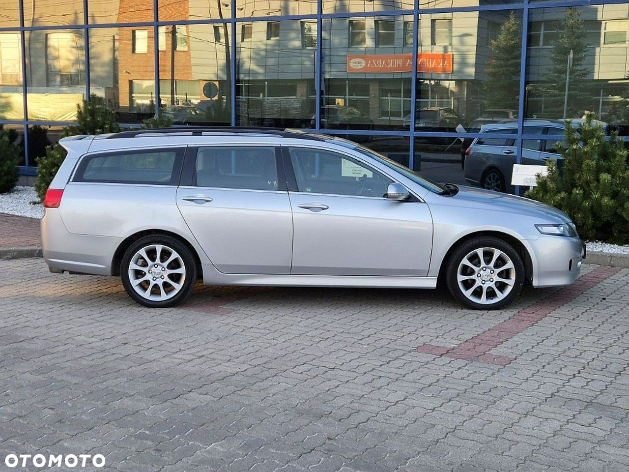 Honda Accord Tourer 2.4 i Automatik Executive - 15