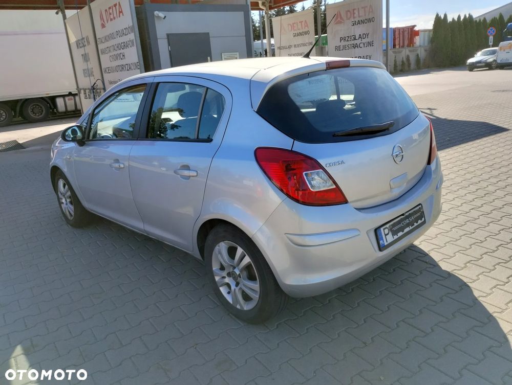 Opel Corsa - 9