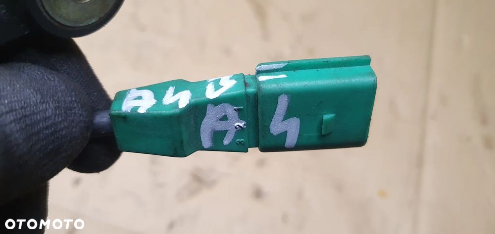 Czujnik stukowy spalania stukowego Audi A4 B6 1.6 07D905377 - 10